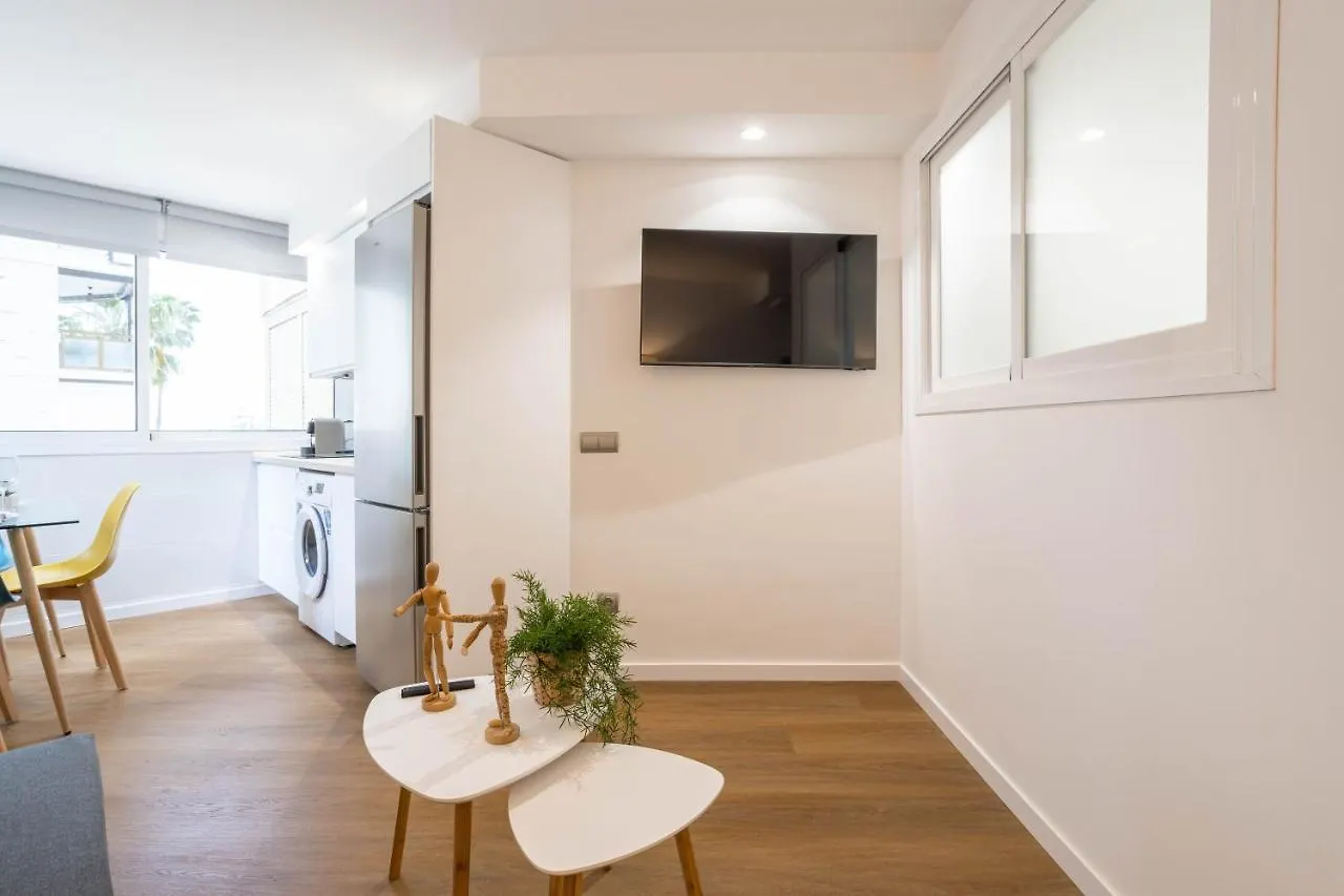 Oleholidays Marbella 2000 Primera Linea De Playa Apartment