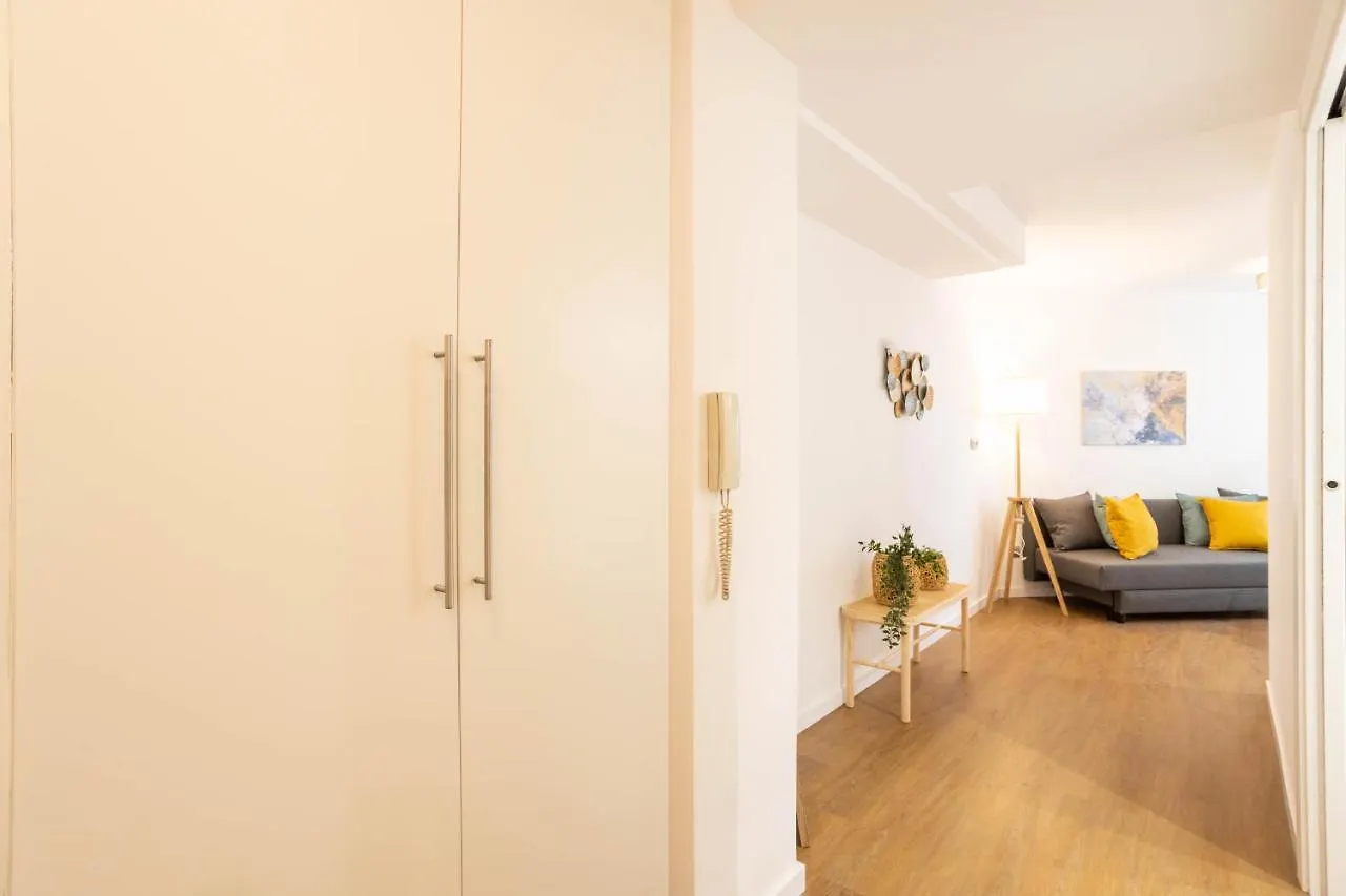 Oleholidays Marbella 2000 Primera Linea De Playa Apartment